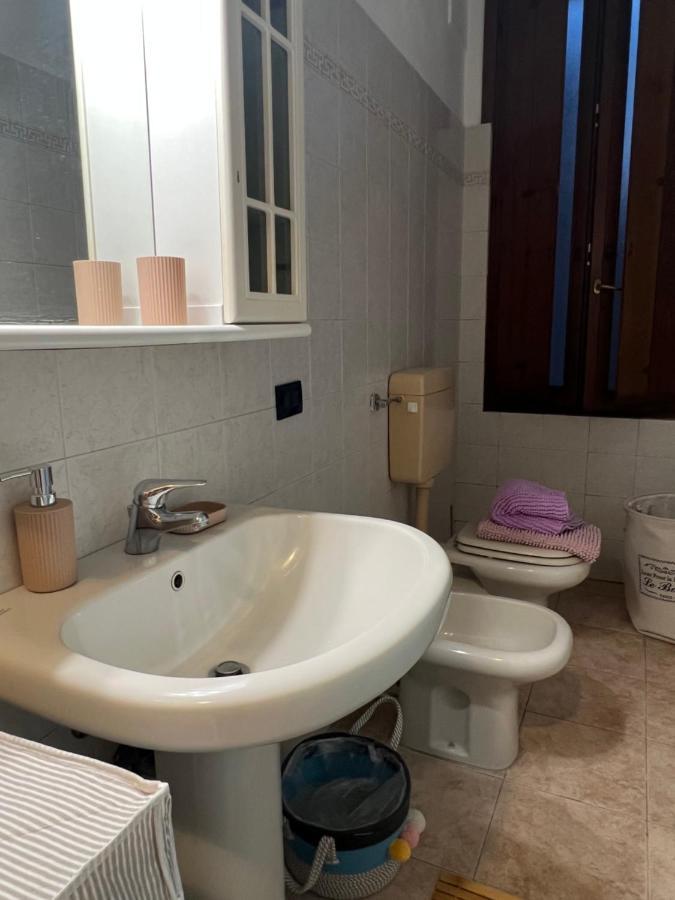 Energetic Apartments มานโตวา ภายนอก รูปภาพ