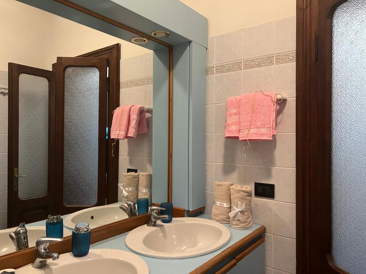 Energetic Apartments มานโตวา ภายนอก รูปภาพ